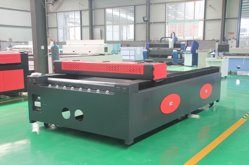 Cnc តម្លៃទាប សន្លឹកអាគ្រីលីក 3mm ម៉ាស៊ីនកាត់ឡាស៊ែរប្លាស្ទិក